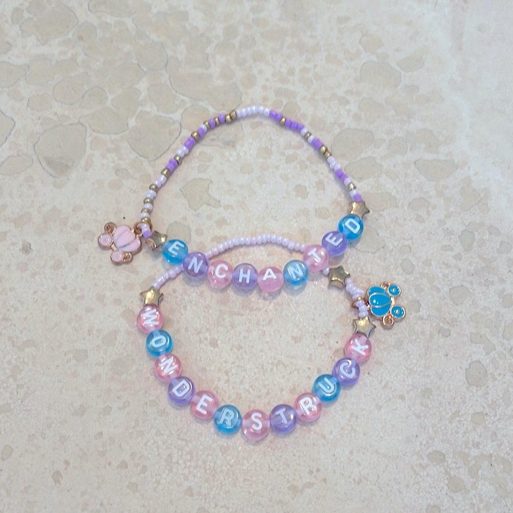 Taylor Swift Eras Tour Friendship Bracelet Set (Speak Now).